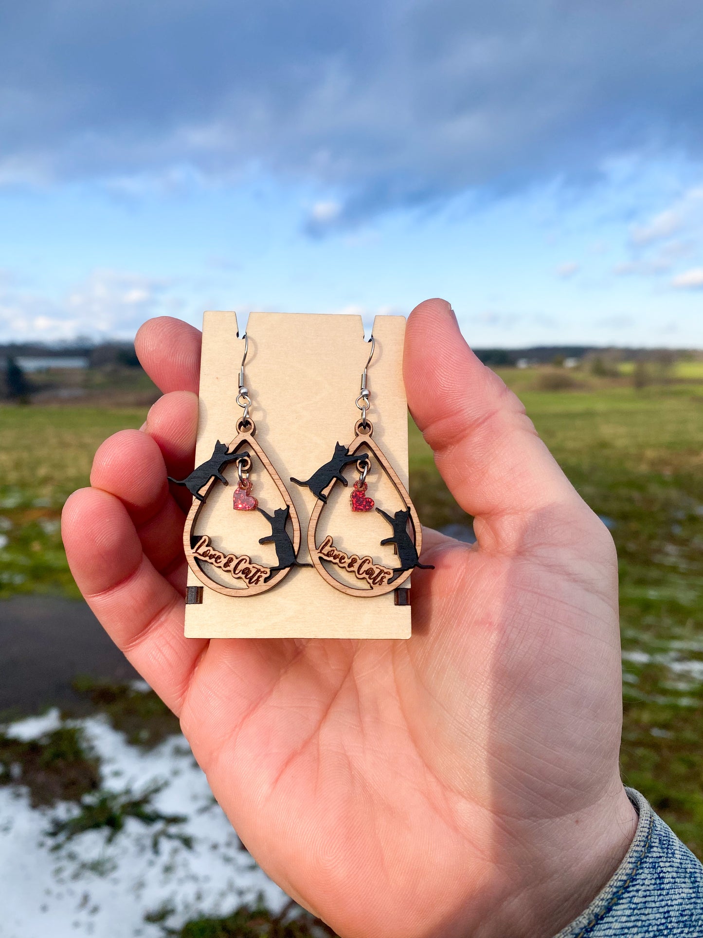 Valentine Love & Cats, Cat Teardrop dangle Earring - SVG Cut File