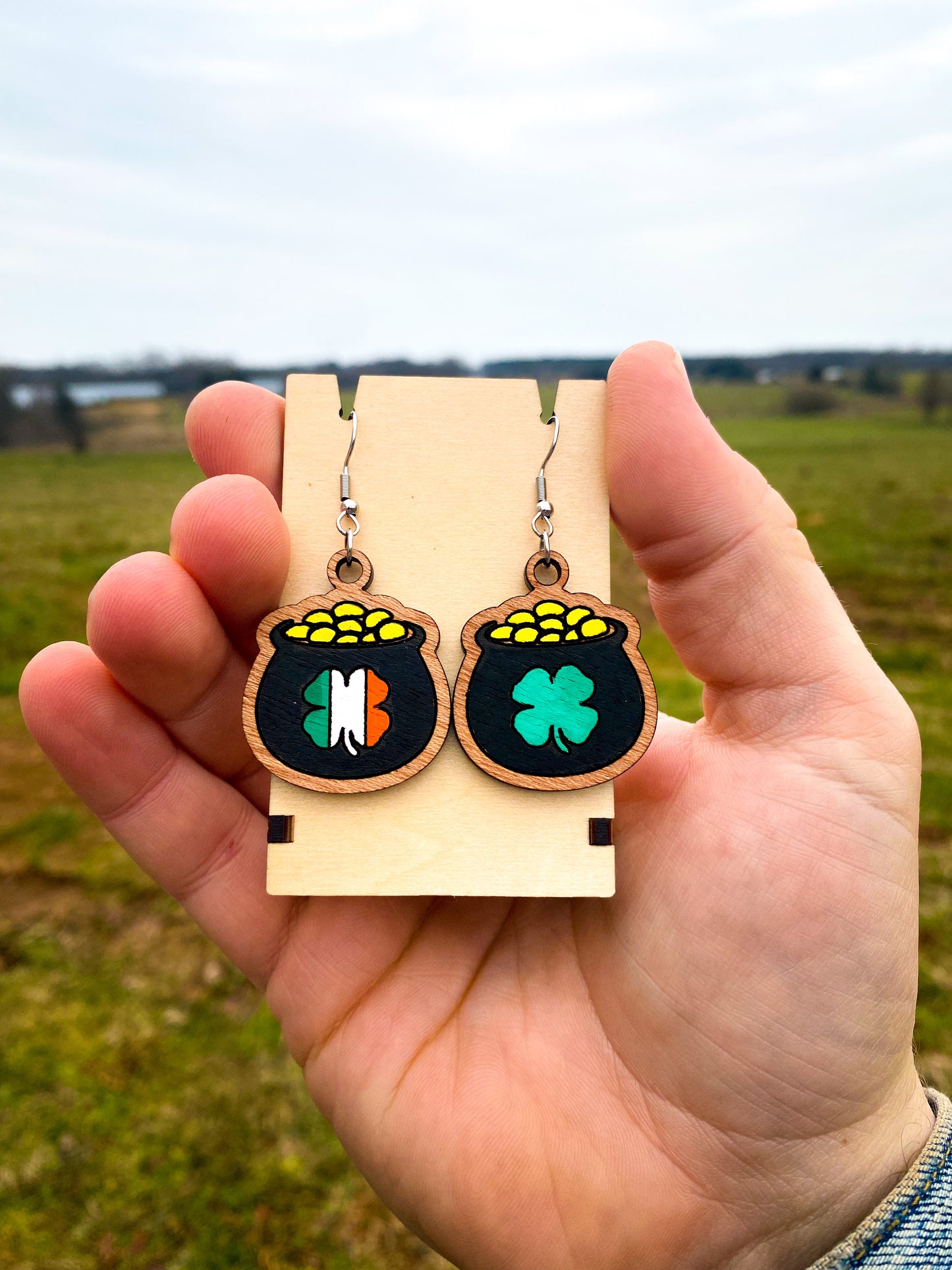 St. Patrick's Day Pot of gold Dangle Earrings SVG Cut file