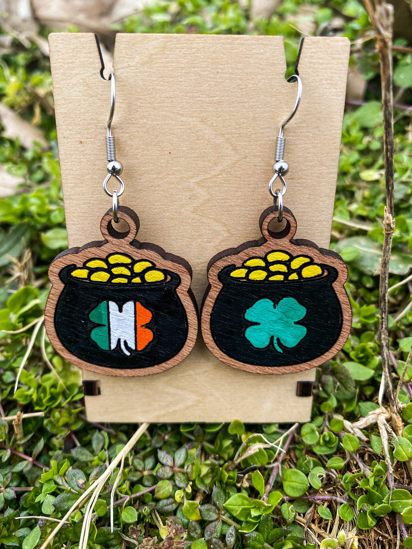 St. Patrick's Day Pot of gold Dangle Earrings SVG Cut file