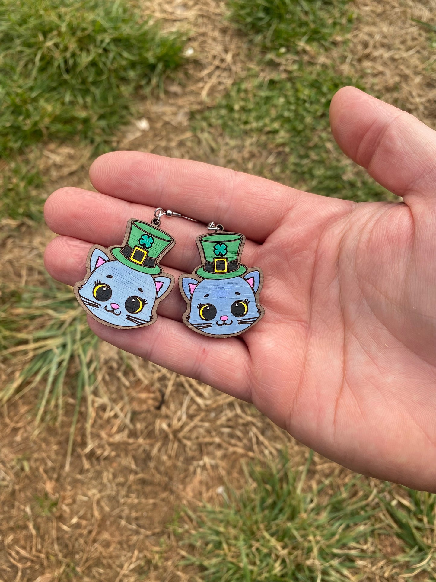 St. Patrick's Day Cute Kitten Dangle Earrings SVG Cut file