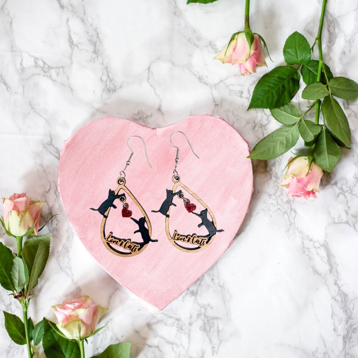 Valentine Love & Cats, Cat Teardrop dangle Earring - SVG Cut File