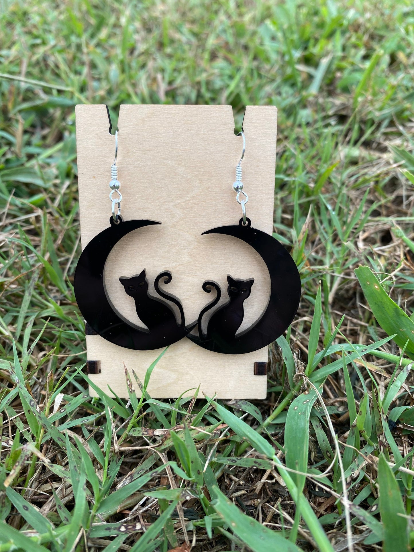 Spooky Black Cat Sitting on the Moon Earrings - Handmade Statement Earrings for Halloween from Laser Cut Premium Acrylic | Gift for Friends