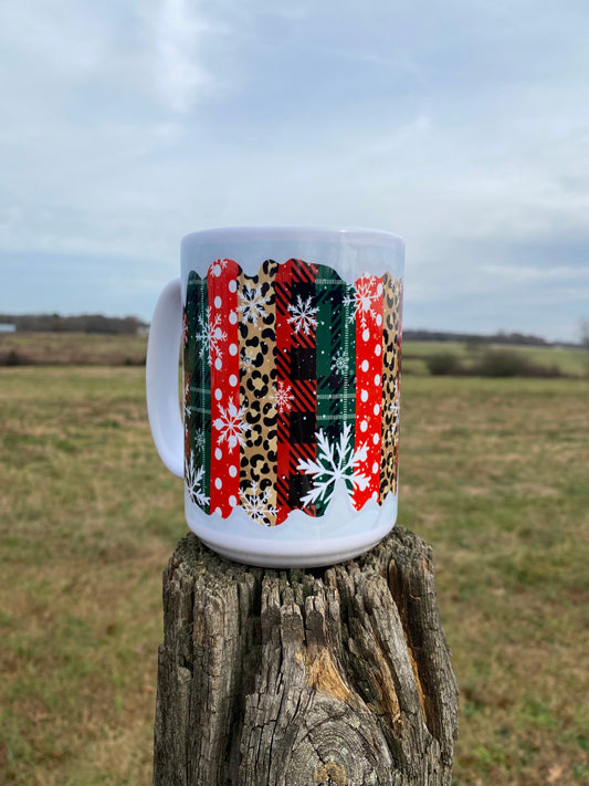 15 Oz Christmas Snow and Patterns Mug - Microwave and Dishwasher Friendly Ceramic Materials | Christmas Present For Coffee & Tea Lovers