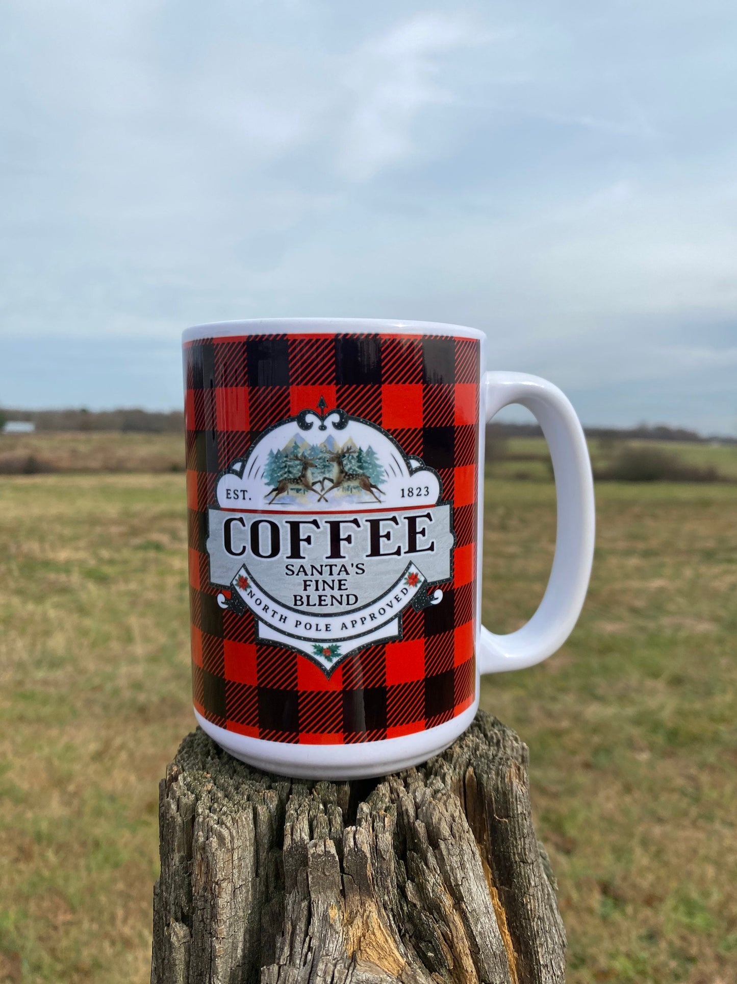 Red Plaid Santa’s Finest Blend Mug - High Quality Ceramic Materials For Cold & Hot Beverages | Christmas Gift Idea For Coffee Drinkers